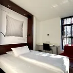 Hotel 7things - My Basic 2*