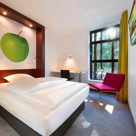 7things - My Basic Hotel 2*