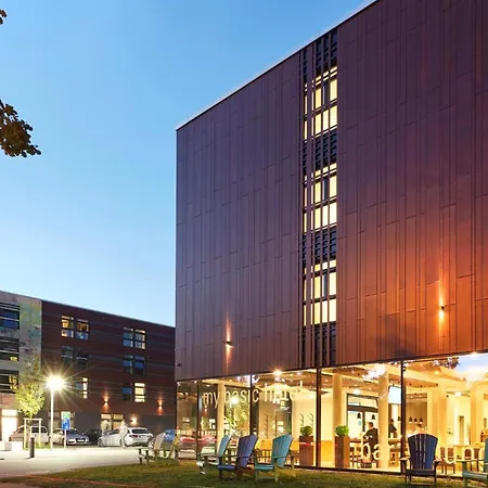 Hotel 7things - My Basic 2*